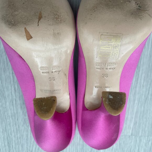Miu Miu Pink Satin Pumps Size 36 - Picture 8 of 11